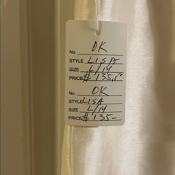 Sleeveless Silk Shell in Cream - Picture 5 of 5